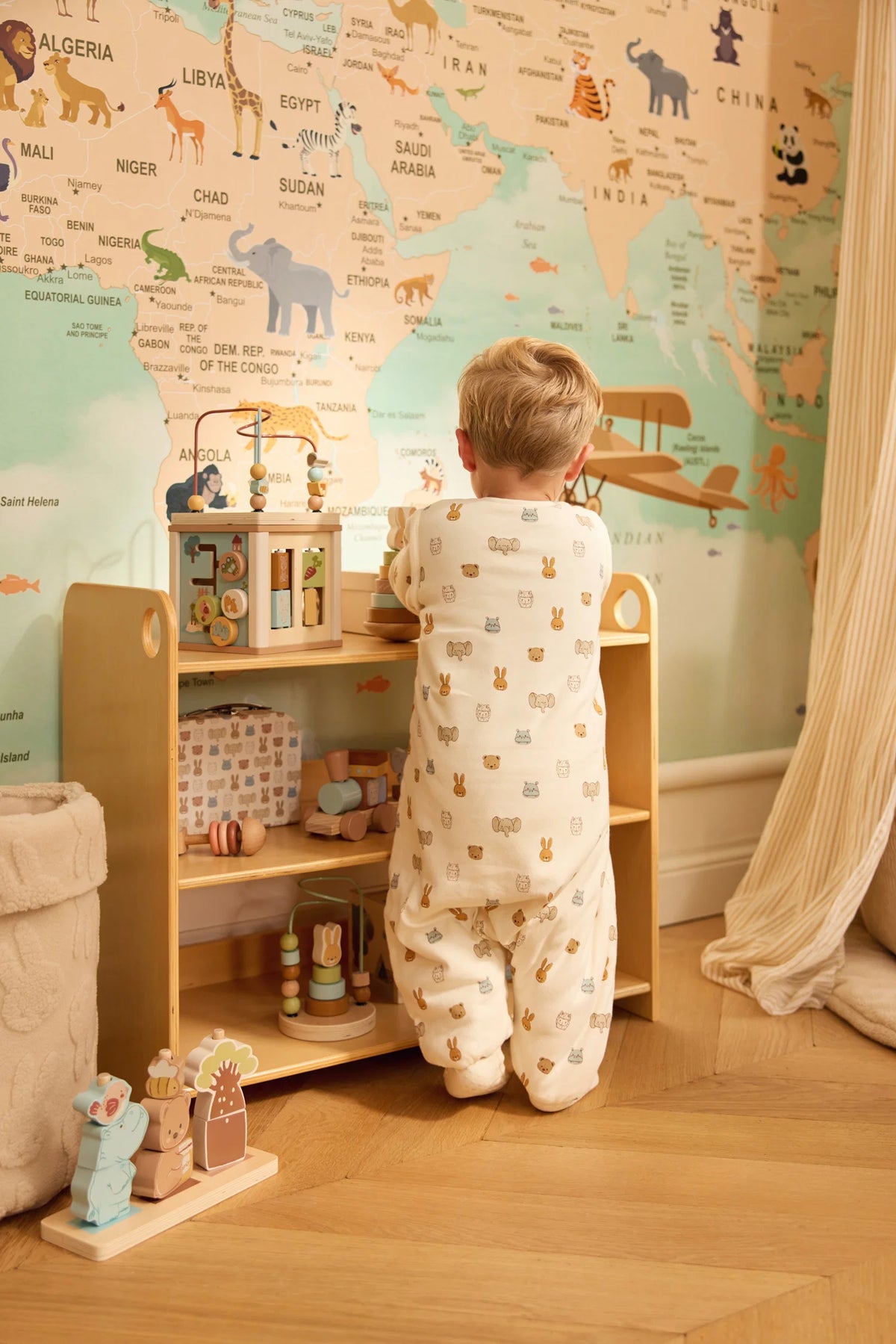 Slaapzak met Voeten en Afritsbare Mouwen – Jollies Sand - 80/86 cm
