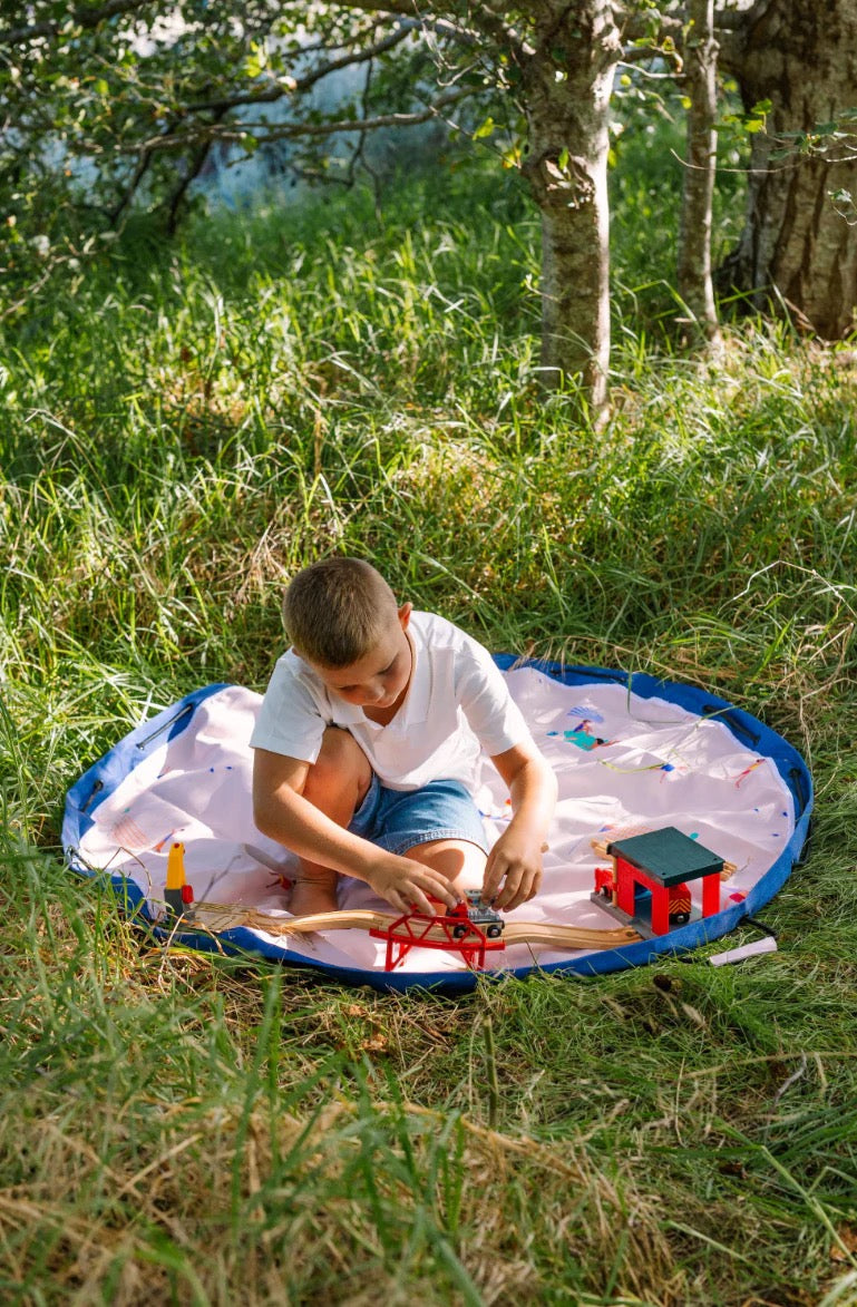 PLAY AND GO NOOMAD 2-IN-1 OPBERGZAK SPEELMAT - BEACH