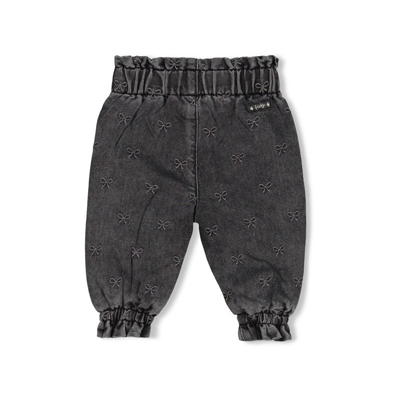 Denim Broek met Borduursels – Winter Denims