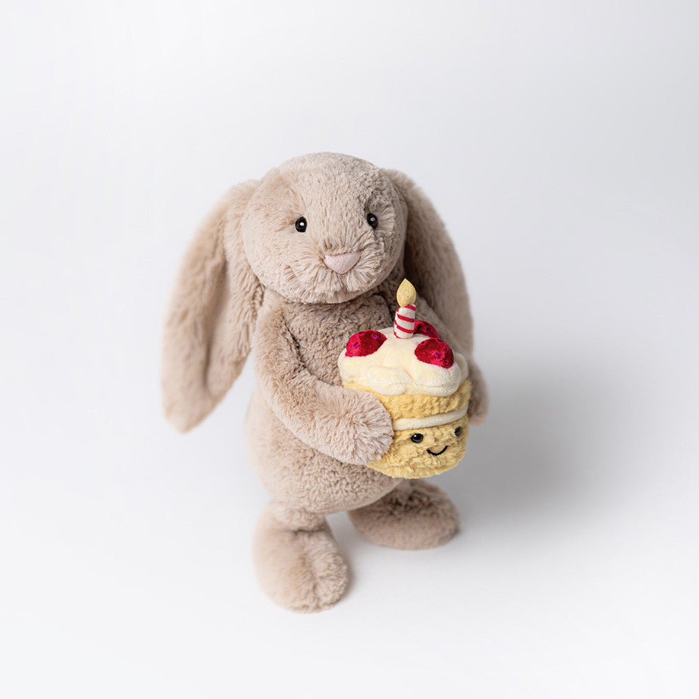 Bashful Beige Bunny 'Birthday' - Casteleyn