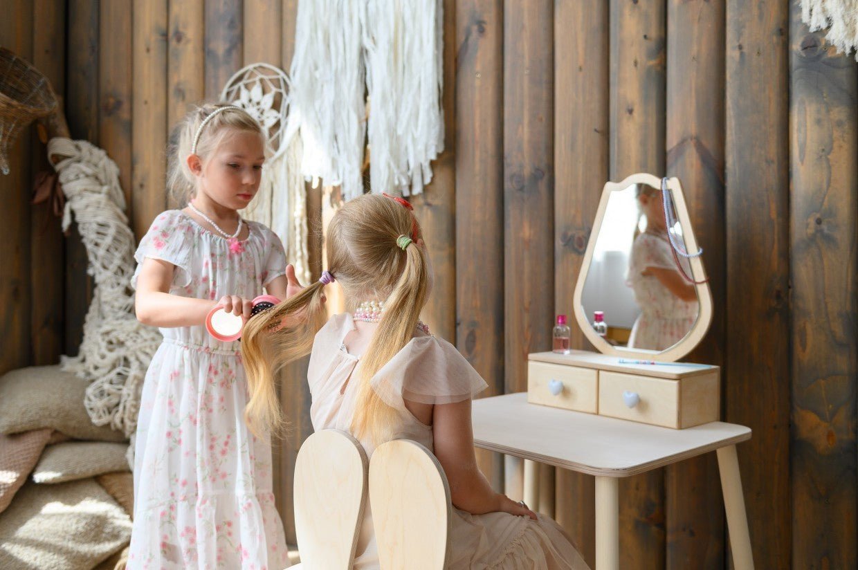 Family Prinsessen Kaptafel en Stoel met Spiegel – Tulp - Casteleyn