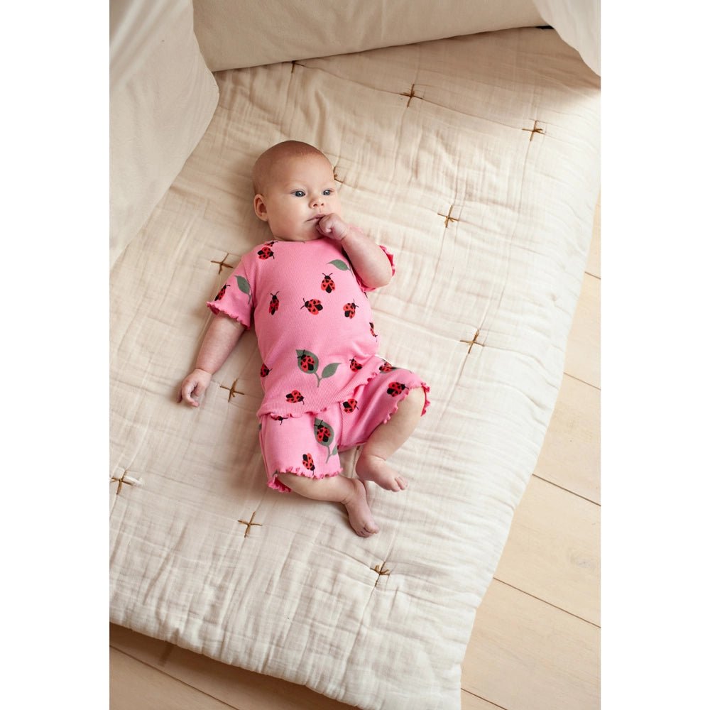 Feetje premium meisjes shortama - Lily Ladybug - Casteleyn