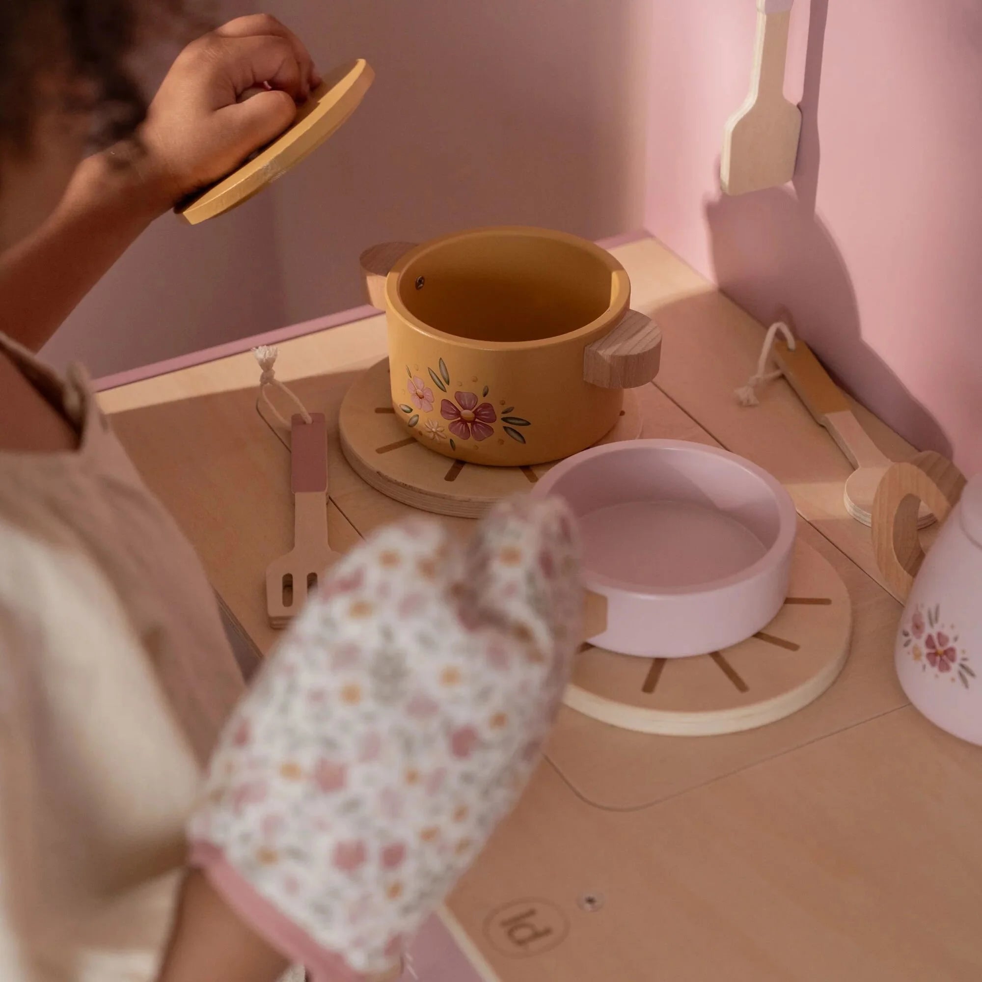 Houten speelkeuken - Roze - Casteleyn