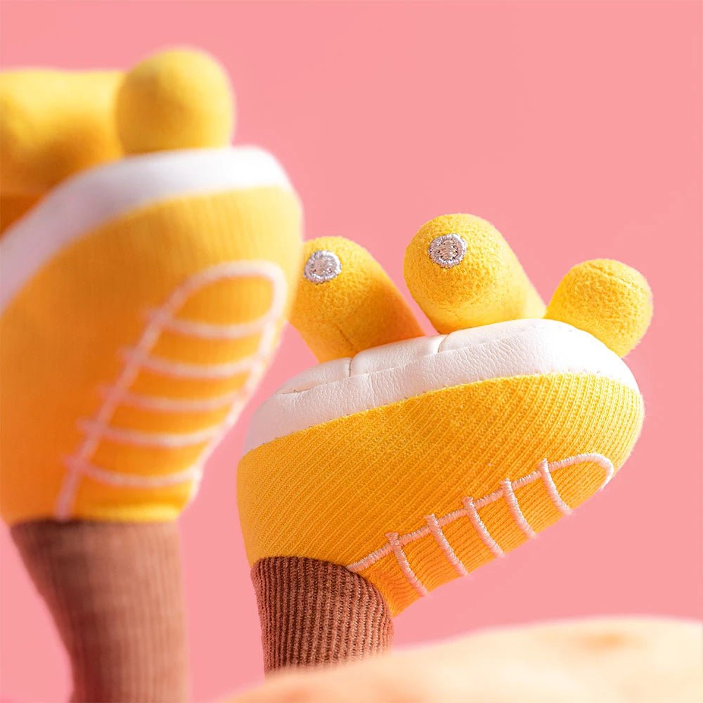 Jellycat Amuseables Sun 'Roller Skates' - Casteleyn
