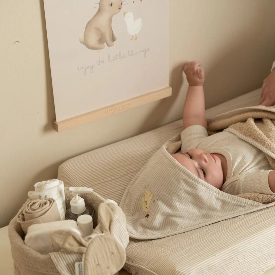 Little Dutch Badcape - Beige - 75 x 75 - Newborn Naturals - Baby Bunny - Casteleyn