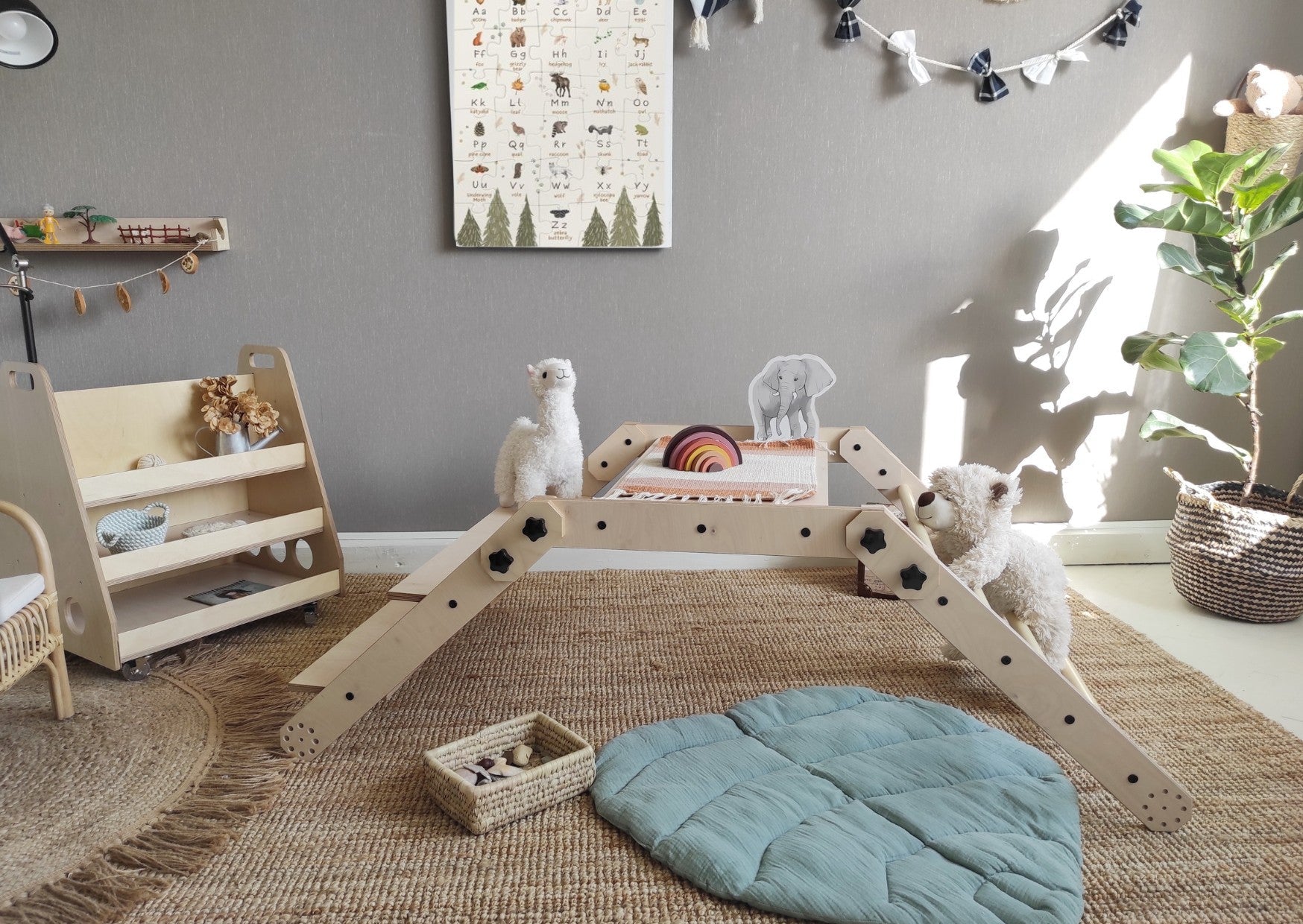 Luula NABU Montessori Klimset, Tafel en Tekenbord 3-in-1 - Casteleyn