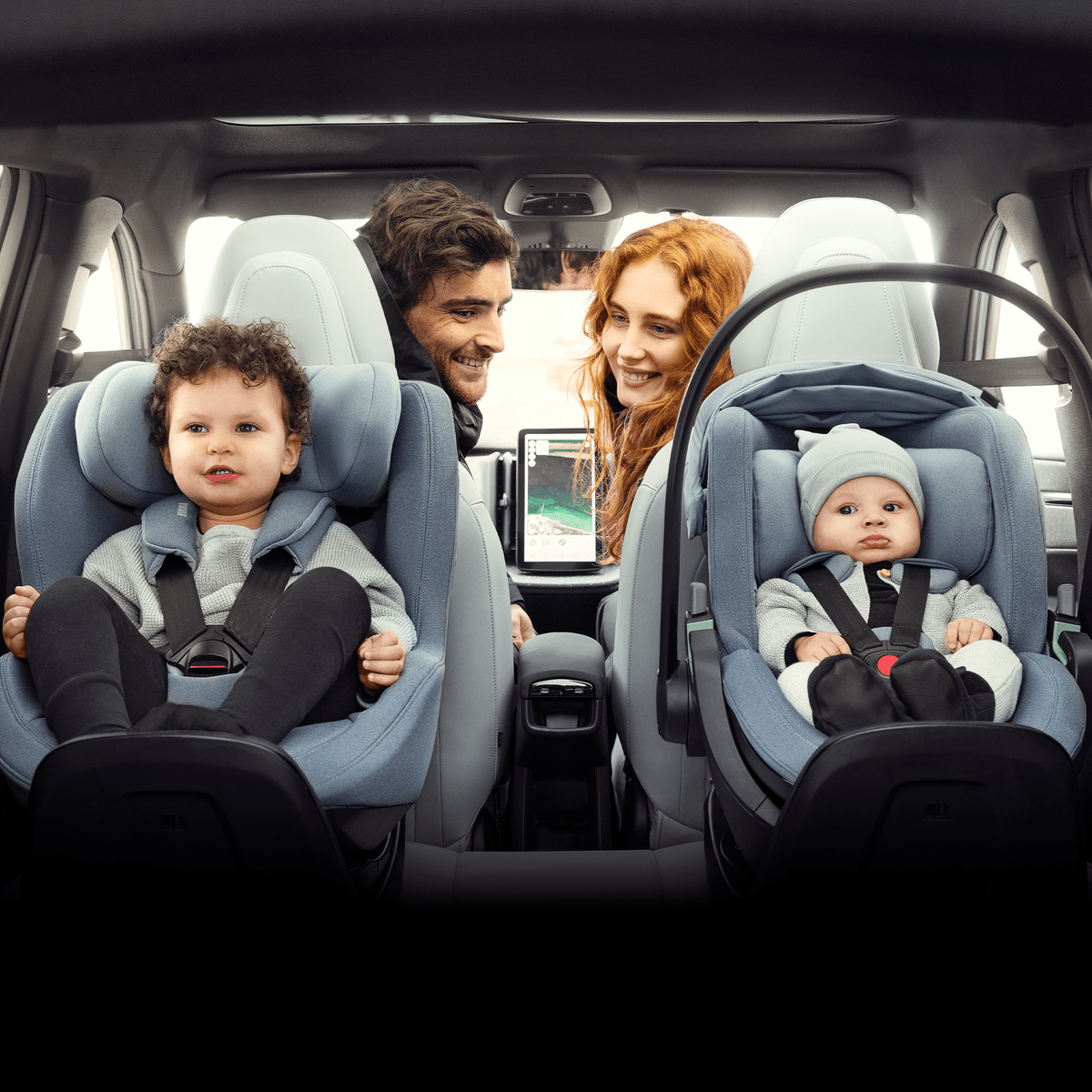 Maple Autostoel – Black - Casteleyn