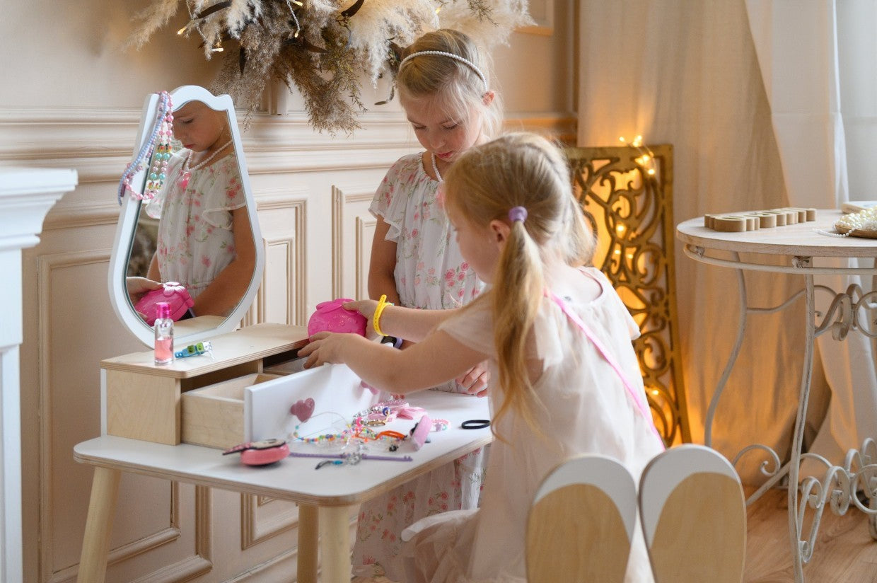 Princess Beauty Table and Chair with Mirror - Tulip