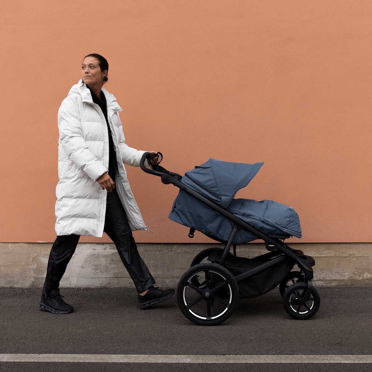 Thule voetenzak Elements high-performance M/L - Casteleyn